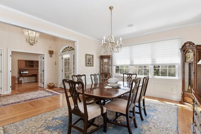 10 Analore Circle, Norfolk, MA 02056