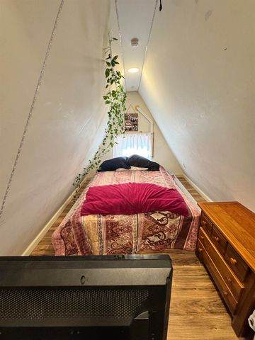 2719 NH Route 25A, Orford, NH 03777