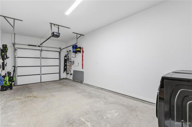 2537 N Blue Sage Avenue, Edinburg, TX 78541