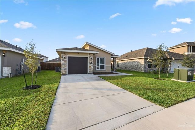 2537 N Blue Sage Avenue, Edinburg, TX 78541