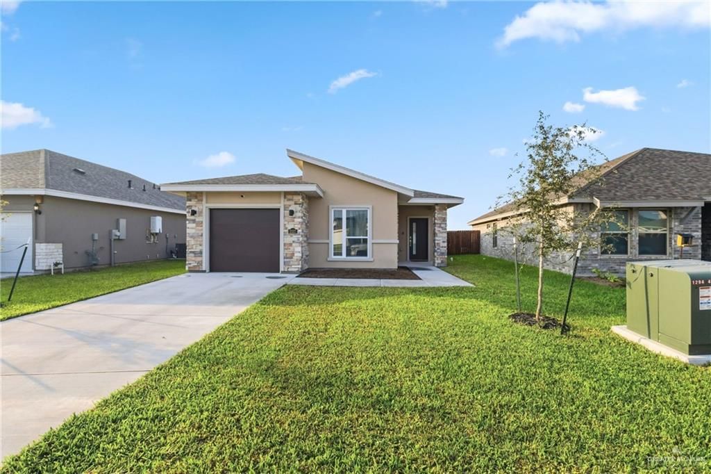 2537 N Blue Sage Avenue, Edinburg, TX 78541
