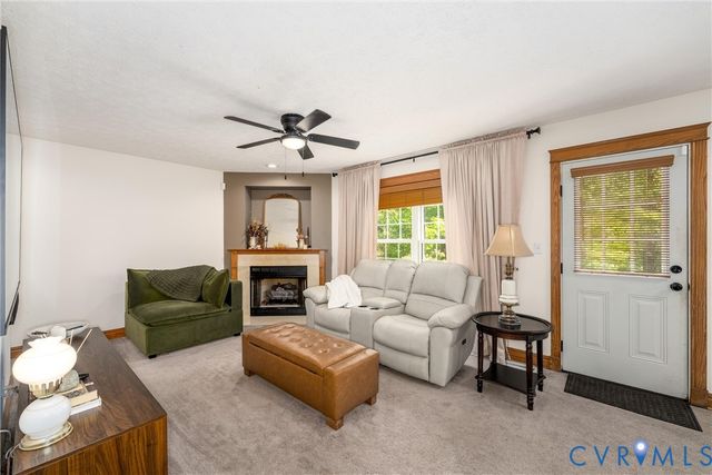 18 Seminole Trl, Palmyra, VA 22963