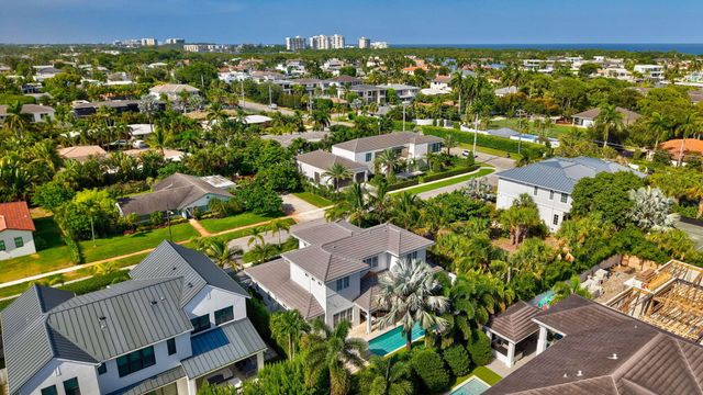 464 NE 8TH Street, Boca Raton, FL 33432