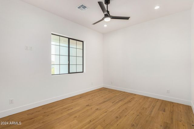 1319 W MAGMA Road, San Tan Valley, AZ 85144