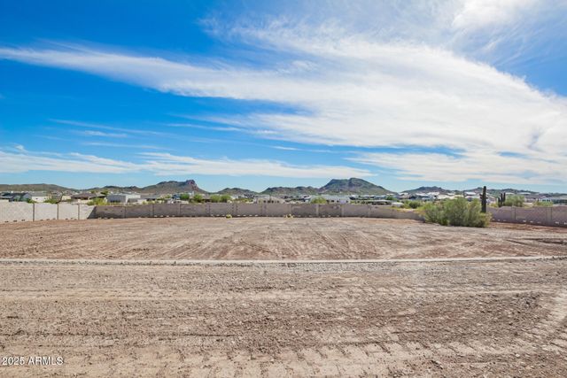 1319 W MAGMA Road, San Tan Valley, AZ 85144