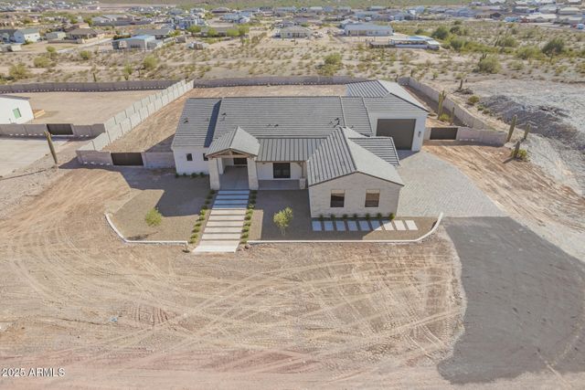 1319 W MAGMA Road, San Tan Valley, AZ 85144