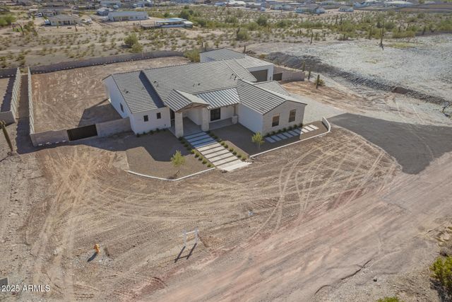 1319 W MAGMA Road, San Tan Valley, AZ 85144