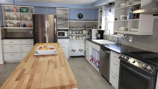 2 Vinewood Lane, Rochester, NH 03867