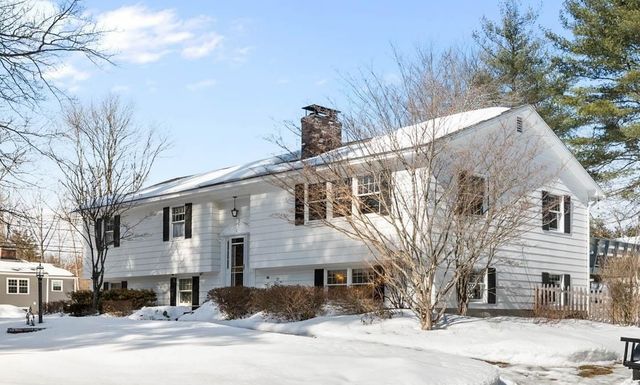 2 Vinewood Lane, Rochester, NH 03867