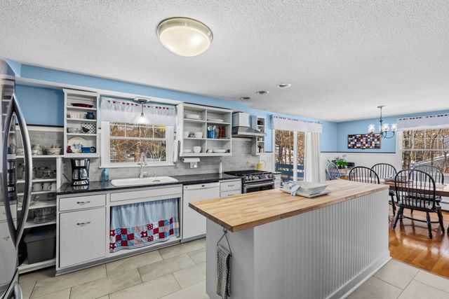 2 Vinewood Lane, Rochester, NH 03867