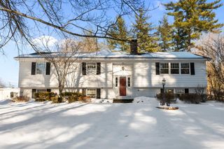 2 Vinewood Lane, Rochester, NH 03867