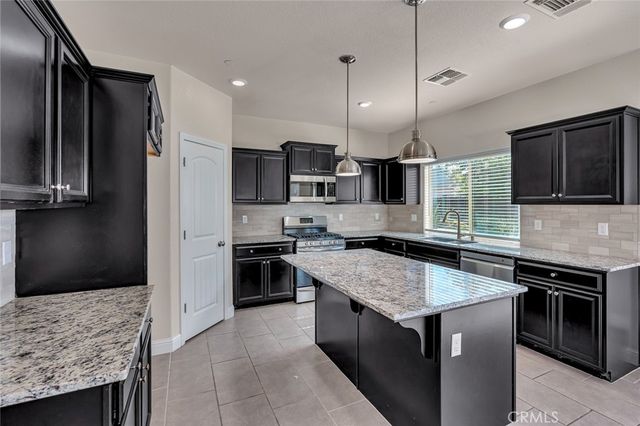 3774 Magellan, Merced, CA 95340