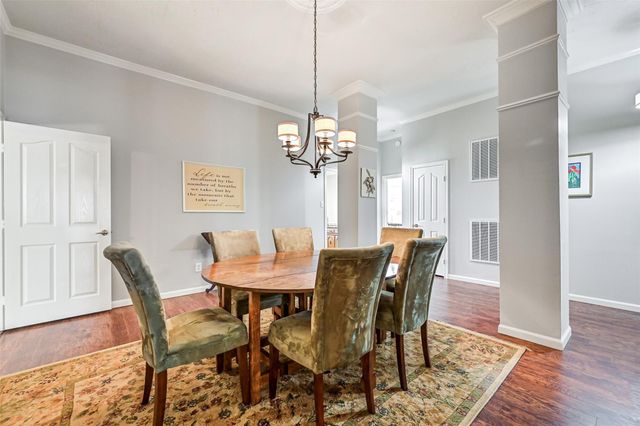 1405 Briar Crest Court, Pearland, TX 77581