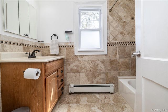 119 Nassau Avenue, Malverne, NY 11565