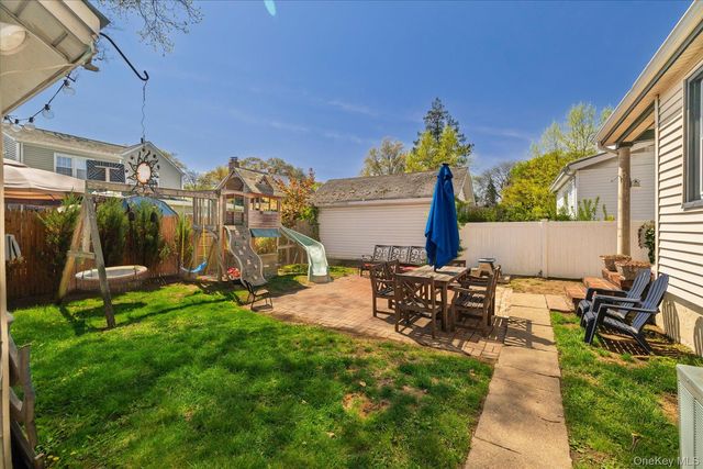 119 Nassau Avenue, Malverne, NY 11565