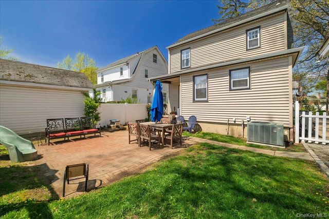 119 Nassau Avenue, Malverne, NY 11565