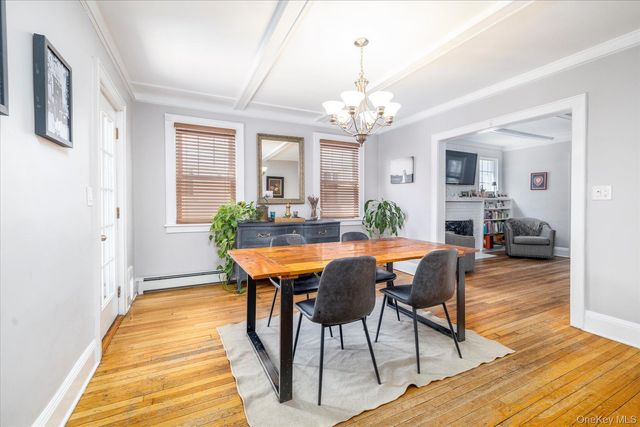 119 Nassau Avenue, Malverne, NY 11565