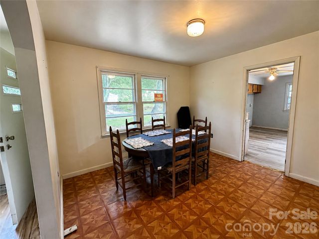 440 US 19e Highway, Spruce Pine, NC 28777