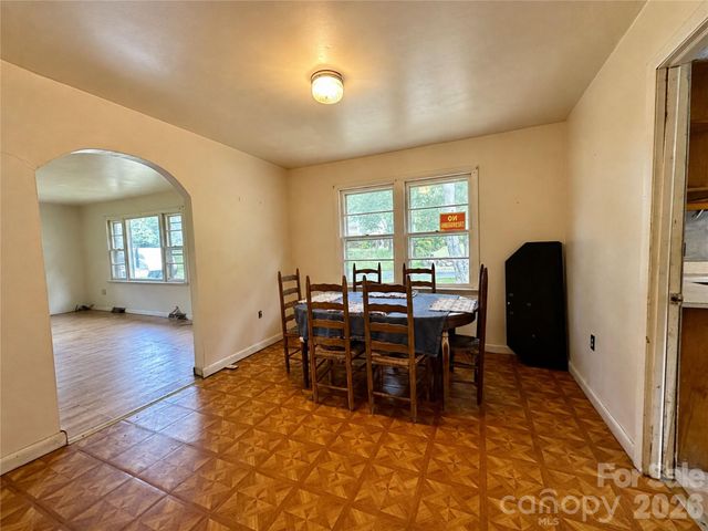 440 US 19e Highway, Spruce Pine, NC 28777