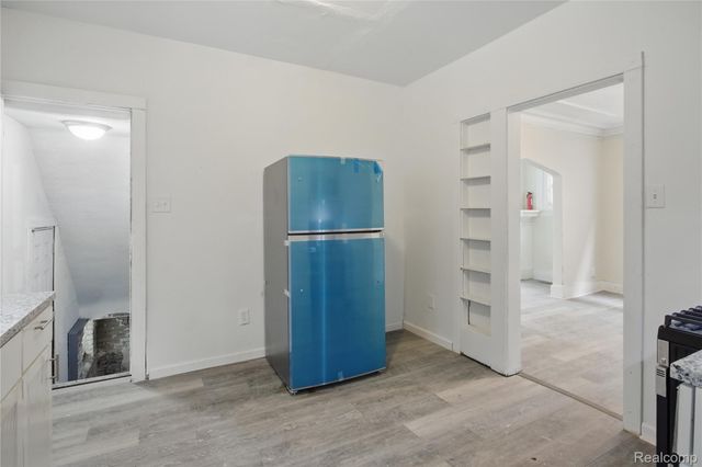 3729 W Grand Street, Detroit, MI 48238