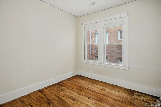 3729 W Grand Street, Detroit, MI 48238