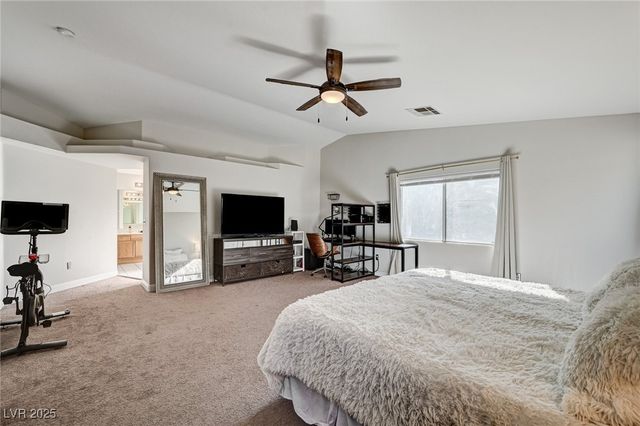 9217 Tulip Trestle Avenue, Las Vegas, NV 89148