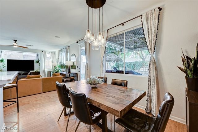 9217 Tulip Trestle Avenue, Las Vegas, NV 89148