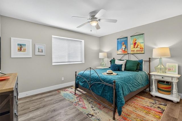 1107 S 11th St B9, Port Aransas, TX 78373