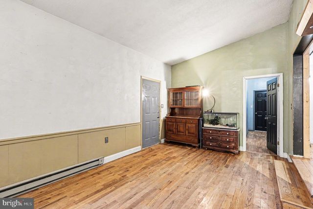 5990 NORTHWESTERN PIKE, Gore, VA 22637