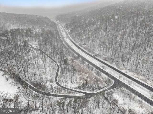 5990 NORTHWESTERN PIKE, Gore, VA 22637