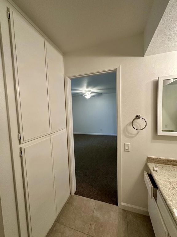 Image 10 of property listing at 1150 E Palm Canyon Drive 60, Palm Springs, CA 92264