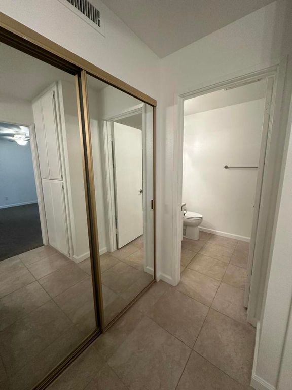 Image 11 of property listing at 1150 E Palm Canyon Drive 60, Palm Springs, CA 92264