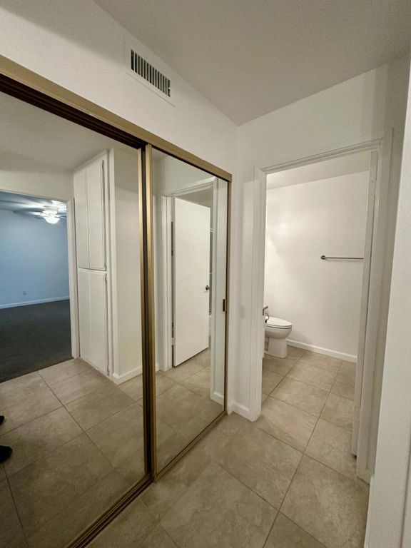 Image 6 of property listing at 1150 E Palm Canyon Drive 60, Palm Springs, CA 92264