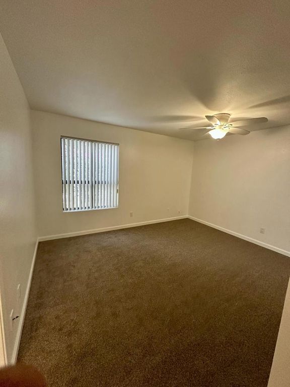 Image 8 of property listing at 1150 E Palm Canyon Drive 60, Palm Springs, CA 92264