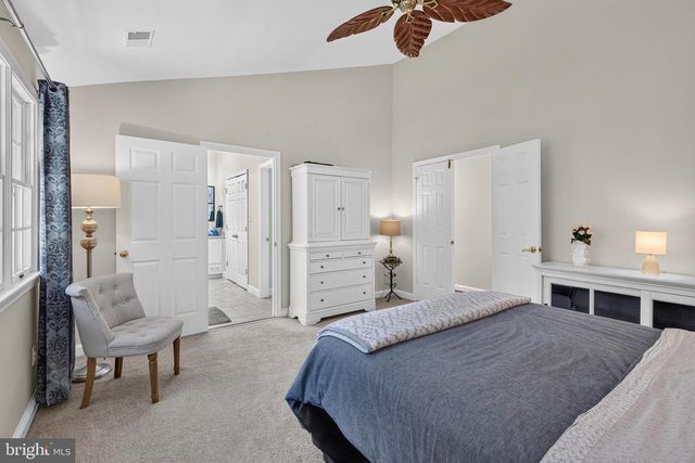 11124 CHAPEL RD, Fairfax Station, VA 22039
