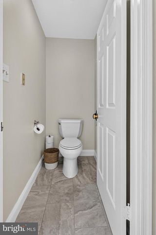 11124 CHAPEL RD, Fairfax Station, VA 22039