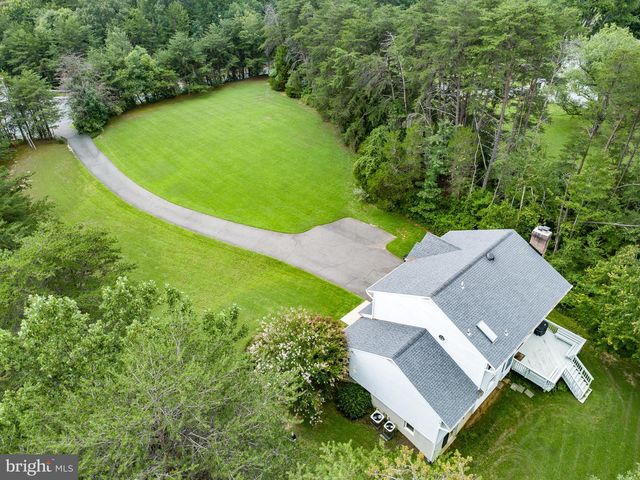 11124 CHAPEL RD, Fairfax Station, VA 22039