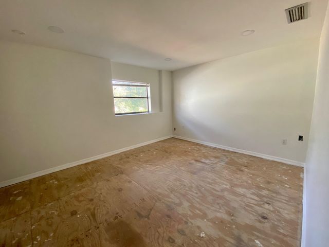 1095 Anastasia Blvd, St Augustine, FL 32080