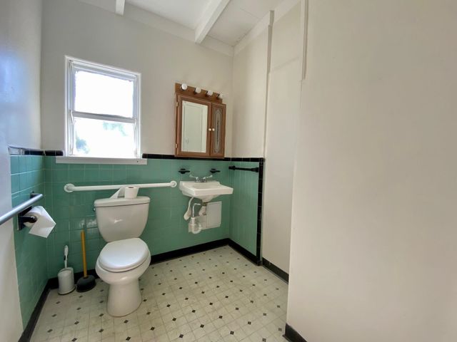 1095 Anastasia Blvd, St Augustine, FL 32080