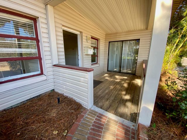 1095 Anastasia Blvd, St Augustine, FL 32080