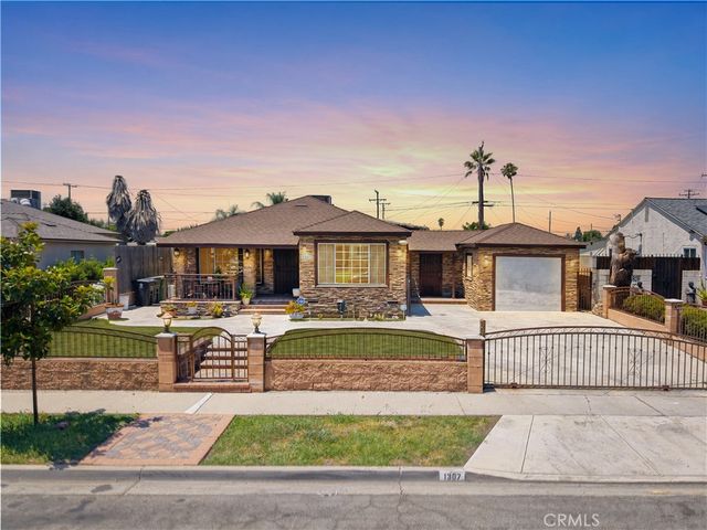 1307 S Cliveden, Compton, CA 90220