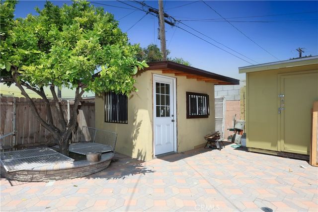 1307 S Cliveden, Compton, CA 90220