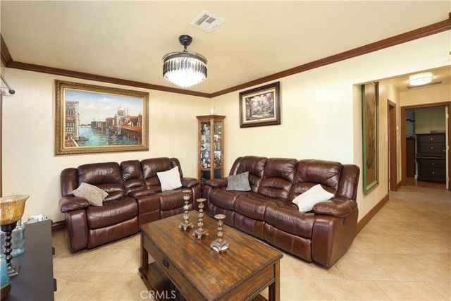 1307 S Cliveden, Compton, CA 90220