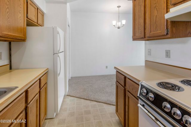 5500 N Valley View Rd Unit 101, Tucson, AZ 85718