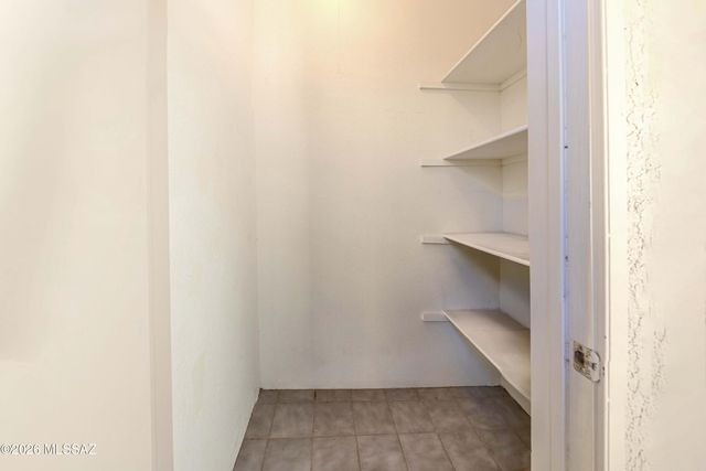 5500 N Valley View Rd Unit 101, Tucson, AZ 85718