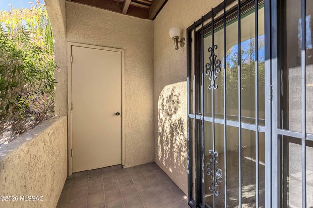 5500 N Valley View Rd Unit 101, Tucson, AZ 85718