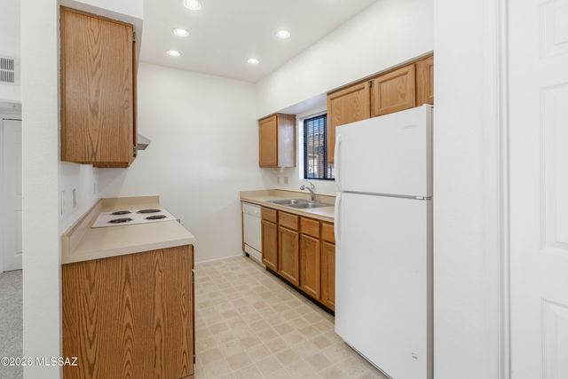 5500 N Valley View Rd Unit 101, Tucson, AZ 85718