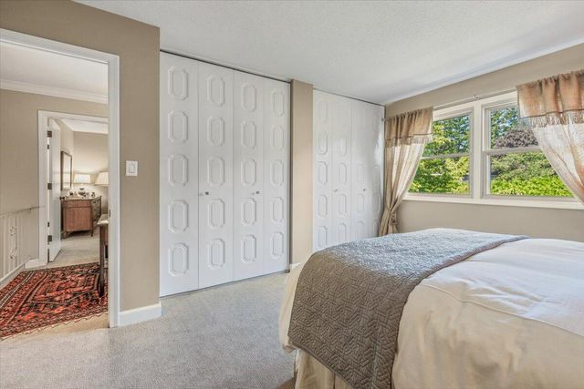 2727 S Lakeshore Drive G27, St. Joseph, MI 49085