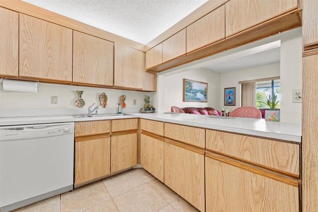405 Liberty Court 405, Deerfield Beach, FL 33442