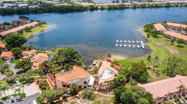 405 Liberty Court 405, Deerfield Beach, FL 33442